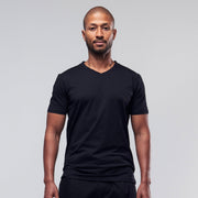Le t-shirt col V | COLVBLACK1.jpg