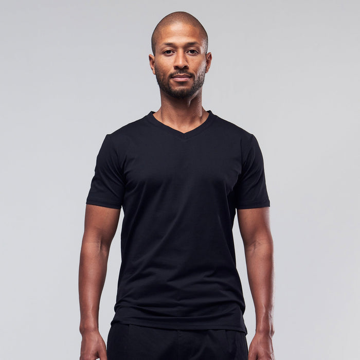 Le t-shirt col V